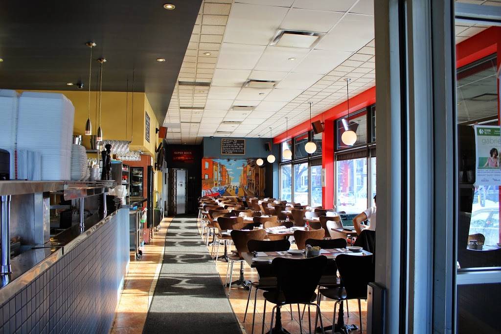 Le Grill Barroso Sherbrooke | restaurant | 8670 Rue Sherbrooke E, Montréal, QC H1L 1B9, Canada | 5143542227 OR +1 514-354-2227