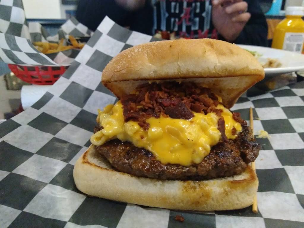 LBOE | restaurant | 2021 Madison Ave, Memphis, TN 38104, USA | 9017250770 OR +1 901-725-0770