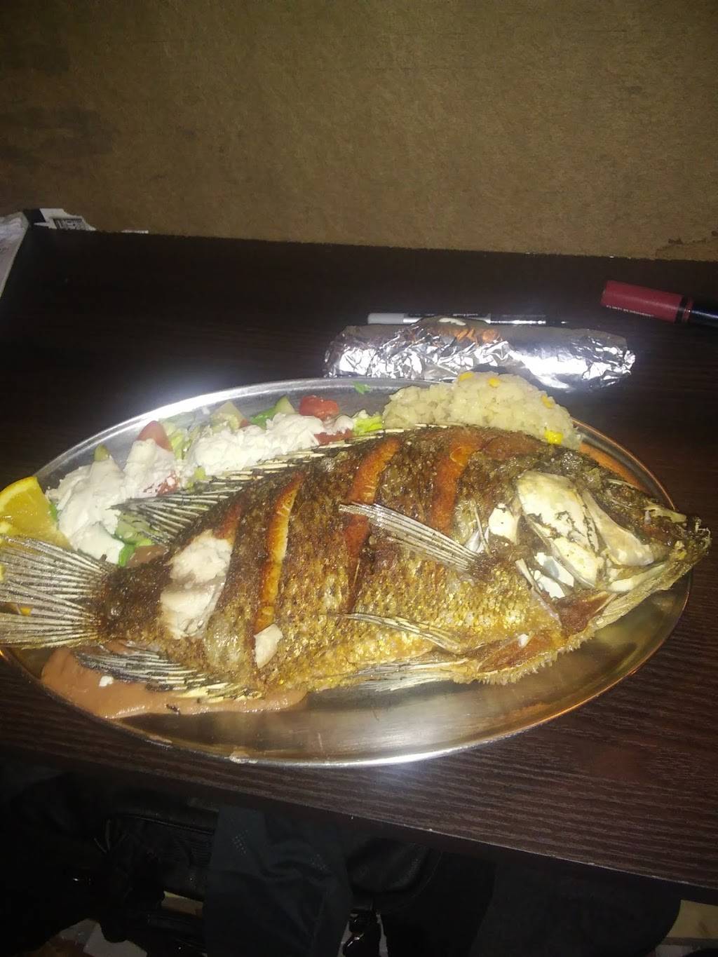 El Nuevo 7 Mares | restaurant | Green Bay, WI 54302, USA | 9209405372 OR +1 920-940-5372