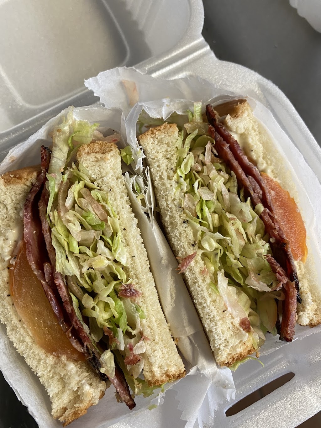 Snack U | meal takeaway | 7001 Elmwood Ave, Philadelphia, PA 19142, USA | 2153035365 OR +1 215-303-5365