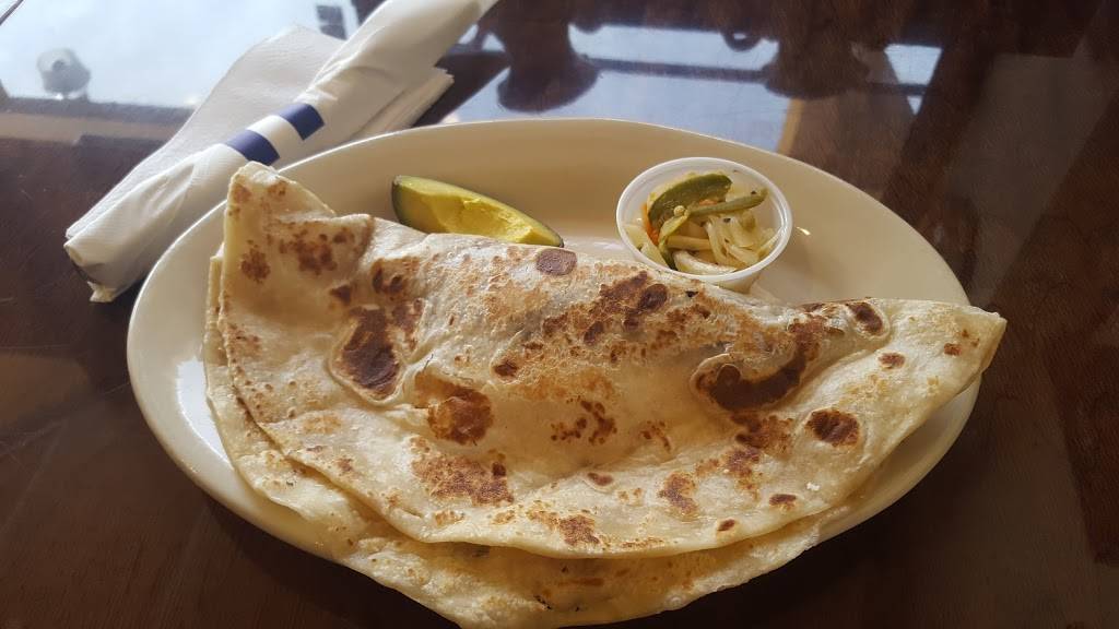 Paseo Catracho | restaurant | 4750 NW 7th St, Miami, FL 33126, USA | 3054419391 OR +1 305-441-9391