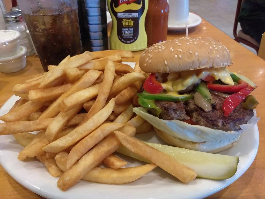 Granmas House of Pancakes | restaurant | 45817 Mound Rd, Shelby Charter Twp, MI 48317, USA | 5863236441 OR +1 586-323-6441