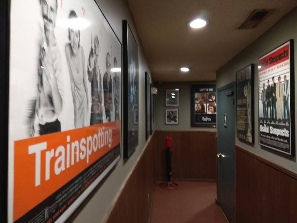 Local Joes Tap & Grill | restaurant | 135 S Steele St, Sanford, NC 27330, USA | 9197085957 OR +1 919-708-5957