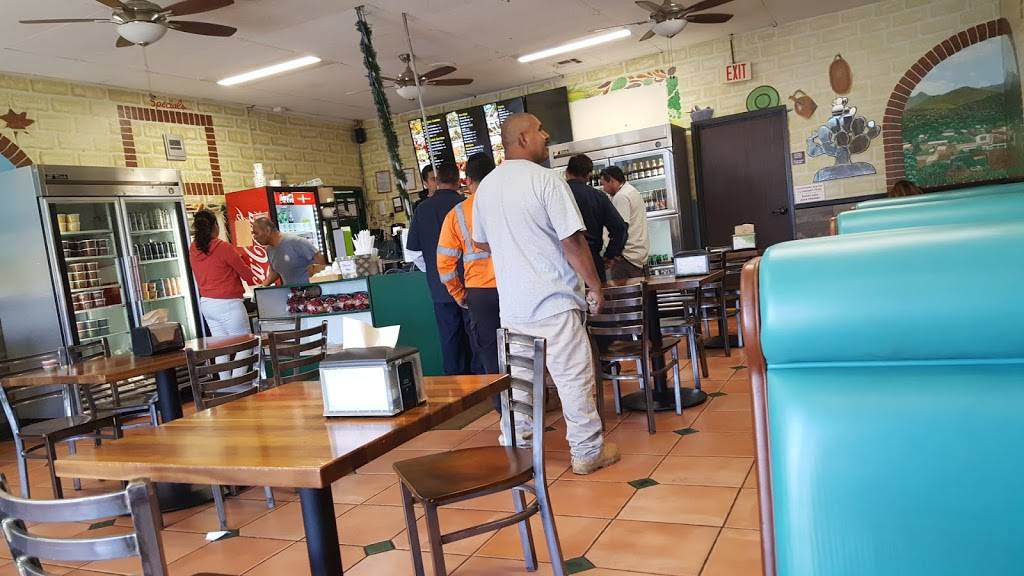 El Nopalito | restaurant | 582 Santa Fe Dr, Encinitas, CA 92024, USA | 7604369206 OR +1 760-436-9206