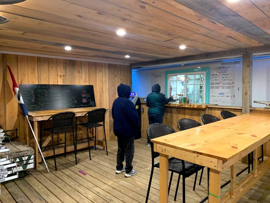 On A Roll | restaurant | 362 Waterman Beach Rd, South Thomaston, ME 04858, USA | 2075938760 OR +1 207-593-8760