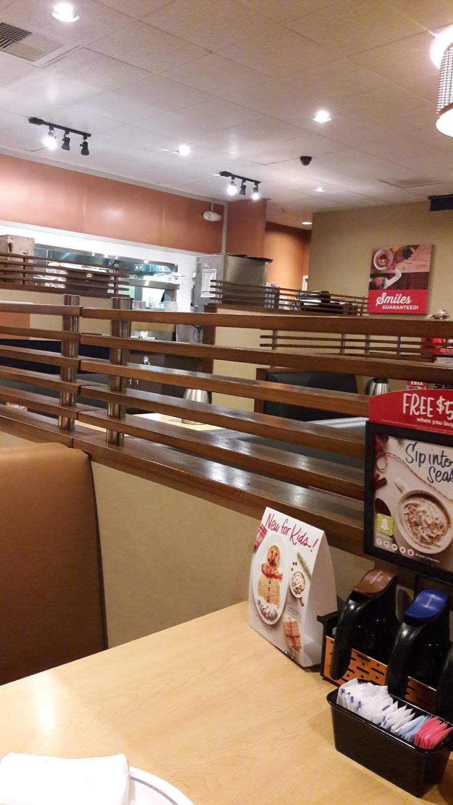 IHOP | bakery | 80 N Euclid Ave, Upland, CA 91786, USA | 9099816944 OR +1 909-981-6944