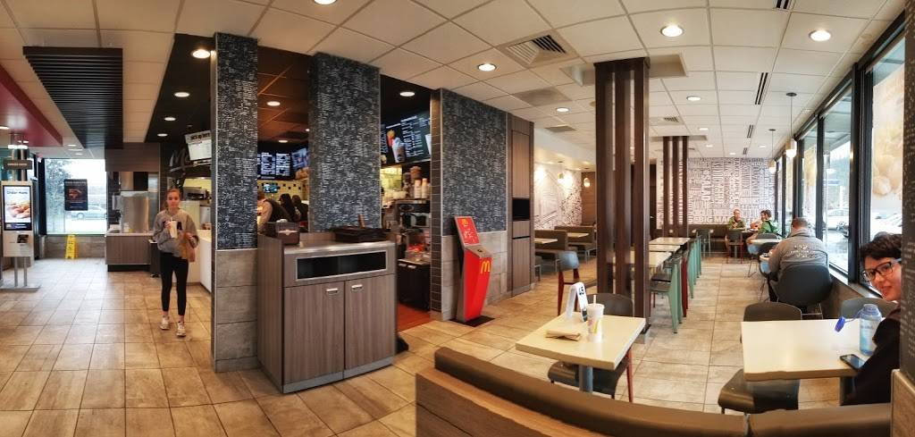 McDonalds | cafe | 5701 Main St, Springfield, OR 97478, USA | 5417441103 OR +1 541-744-1103