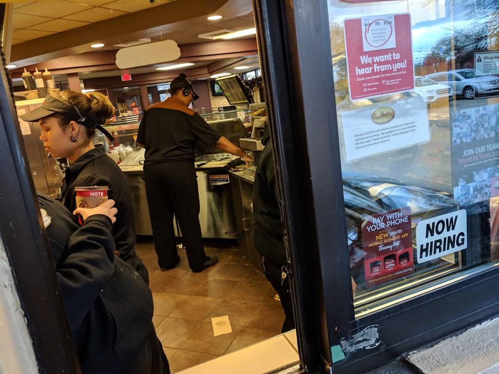 Tim Hortons | restaurant | 41276 Ford Rd, Canton, MI 48187, USA | 7349815236 OR +1 734-981-5236