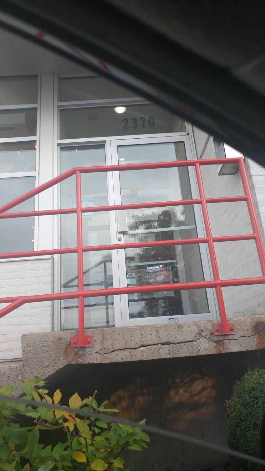 Au Coq | restaurant | 2370 Chemin Gascon, Terrebonne, QC J6X 3A5, Canada | 4509644419 OR +1 450-964-4419