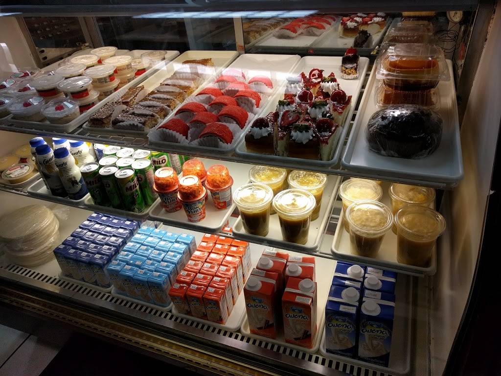 La Caleñita Restaurant & Bakery | bakery | 1931 Pembroke Rd, Hollywood, FL 33020, USA | 9549236559 OR +1 954-923-6559