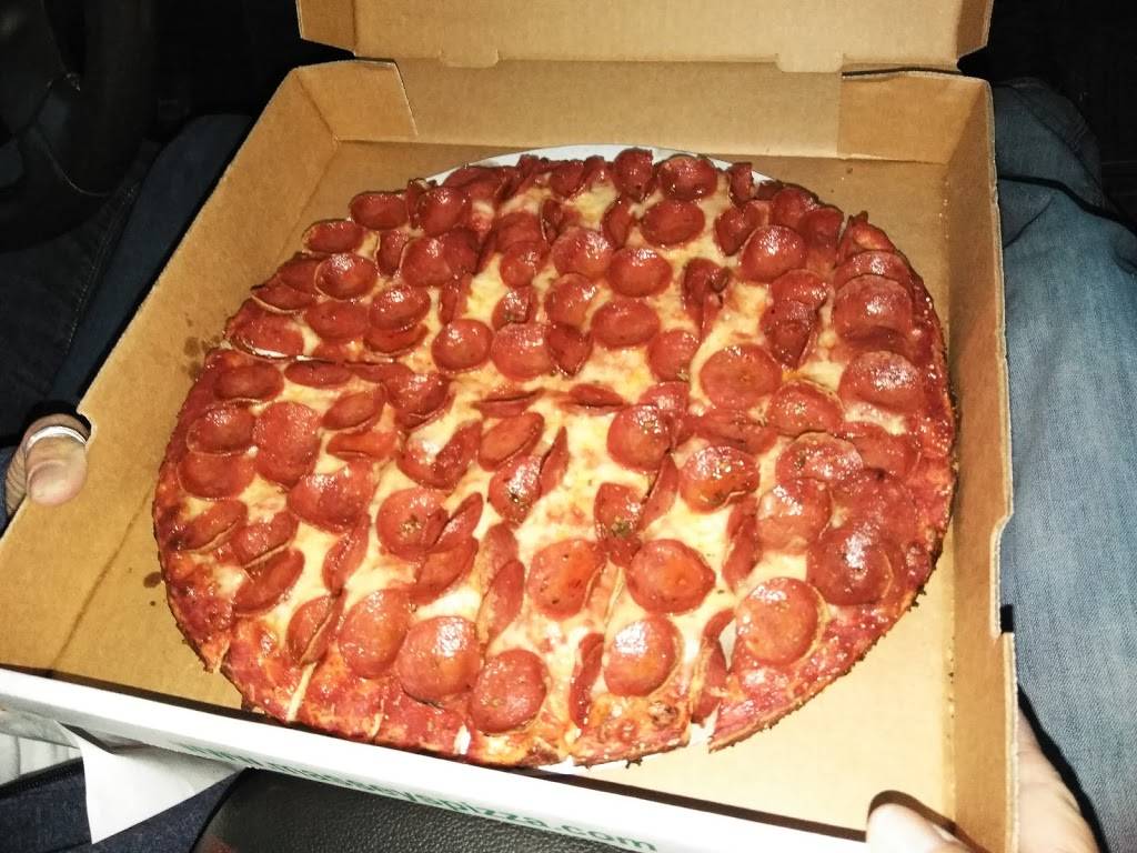 Masseys Pizza Westerville | meal delivery | 399 S State St, Westerville, OH 43081, USA | 6148826466 OR +1 614-882-6466