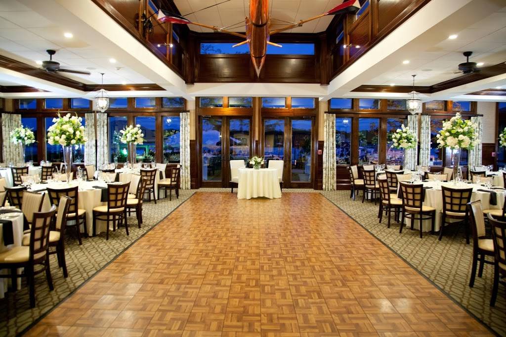 The Snapper Inn | restaurant | 500 Shore Dr, Oakdale, NY 11769, USA | 6315890248 OR +1 631-589-0248