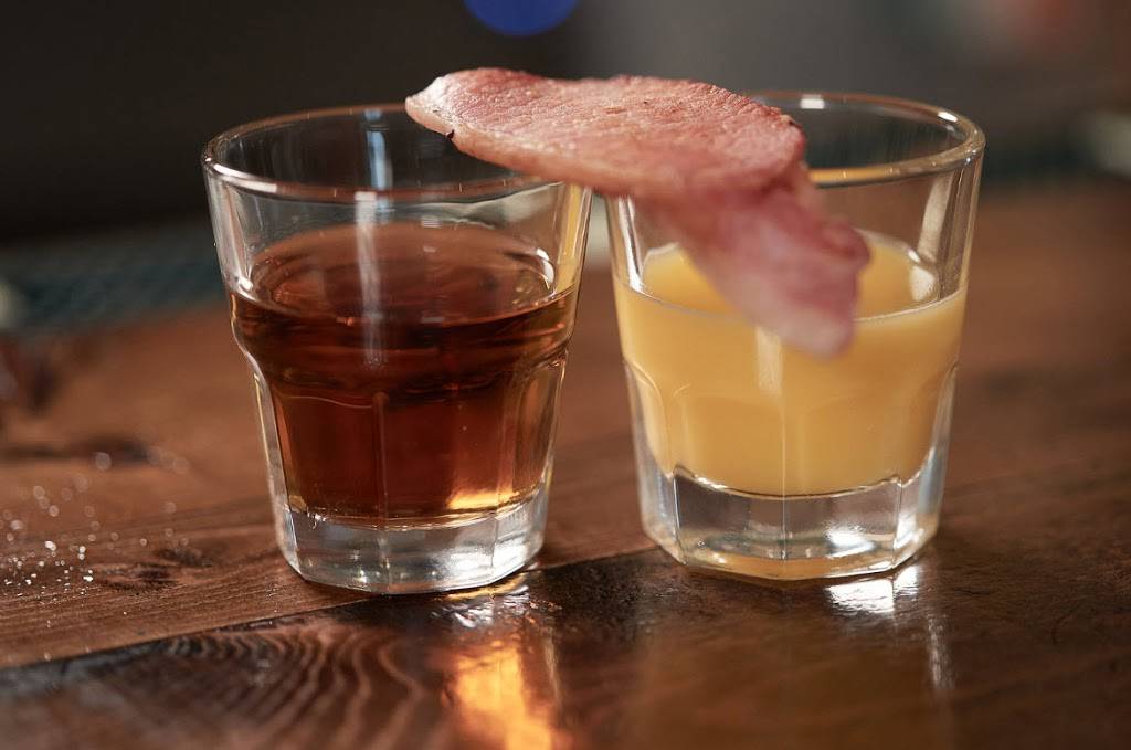 Morrisons Irish Pub | restaurant | 200 State St, Alton, IL 62002, USA | 6184338900 OR +1 618-433-8900