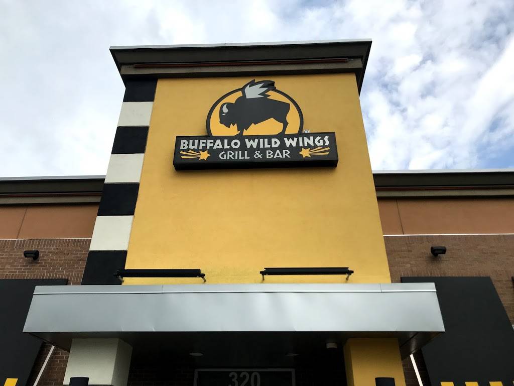 Buffalo Wild Wings | meal takeaway | 320 Spring Creek Dr, Franklin, TN 37067, USA | 6157717724 OR +1 615-771-7724