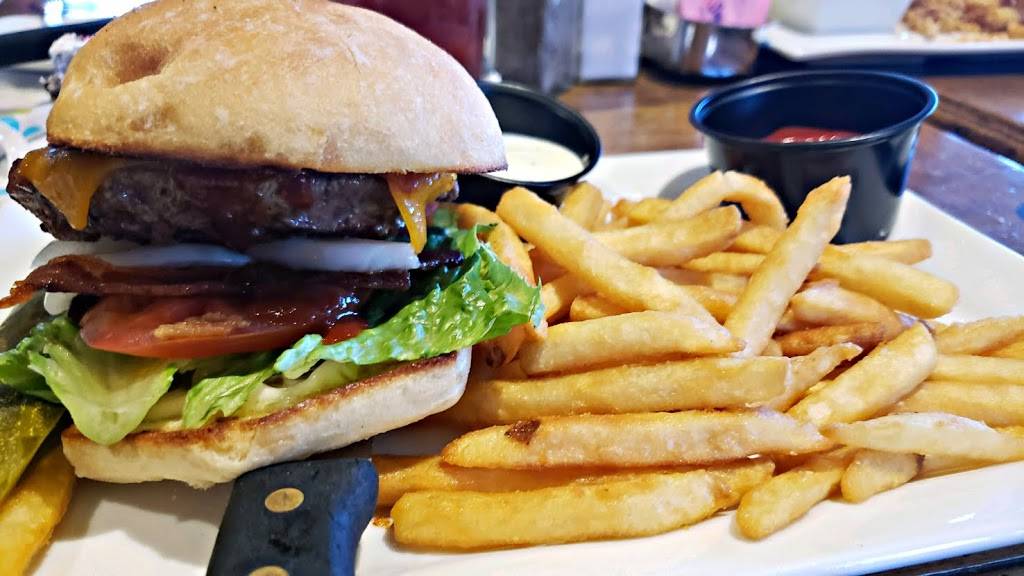 The Maze Stone | restaurant | 1020 Soboba Rd, San Jacinto, CA 92583, USA | 9516544300 OR +1 951-654-4300