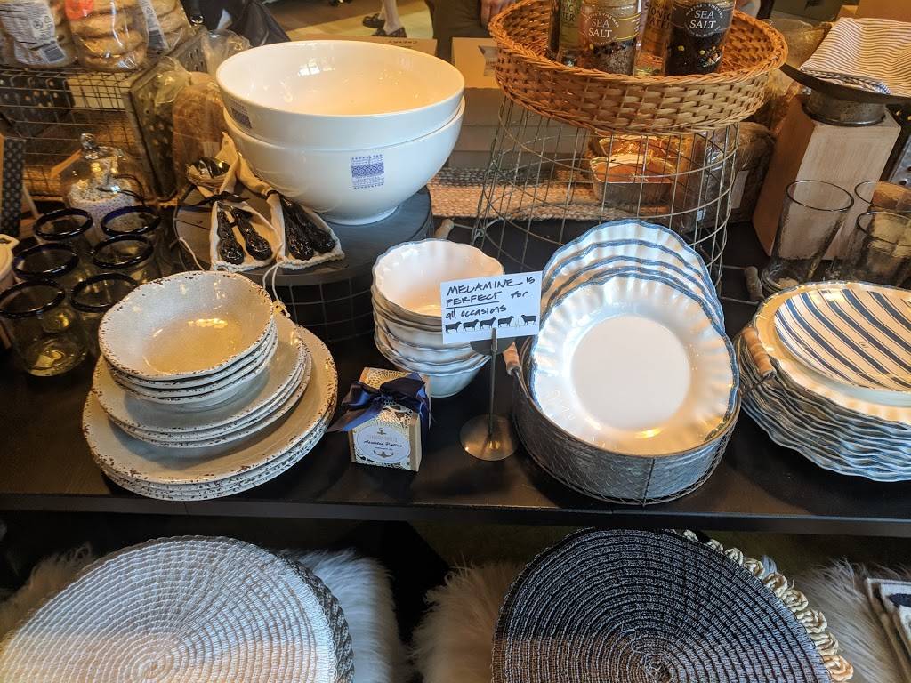 Black Sheep Mercantile | restaurant | 17 Airport Rd, Edgartown, MA 02539, USA | 5083387770 OR +1 508-338-7770