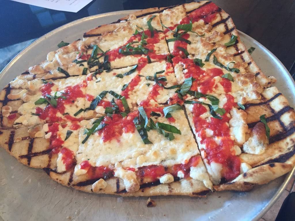 Disotto | restaurant | 310 Green Bay Rd, Highwood, IL 60040, USA | 2247659490 OR +1 224-765-9490