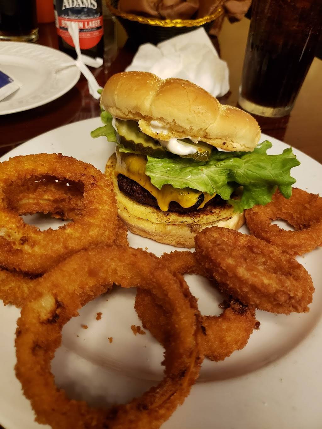 Lewis and Clarkes Restaurant | restaurant | 35 N Maple St, Hohenwald, TN 38462, USA | 9312953700 OR +1 931-295-3700