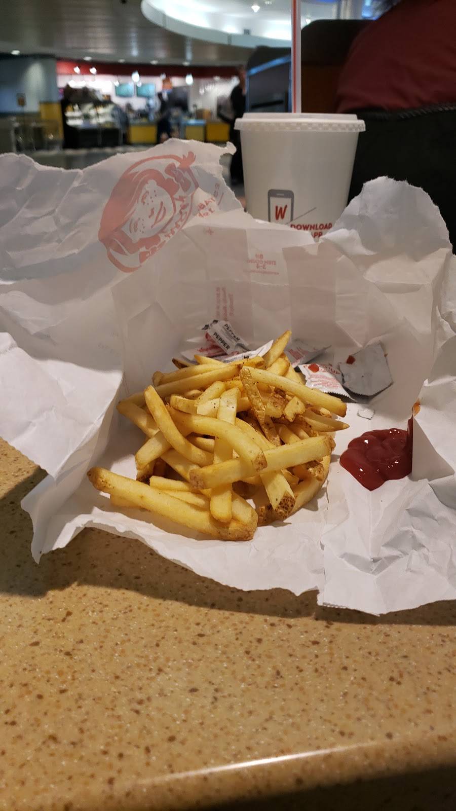 Wendys | restaurant | 1 Terminal Dr, Nashville, TN 37214, USA | 6152750015 OR +1 615-275-0015