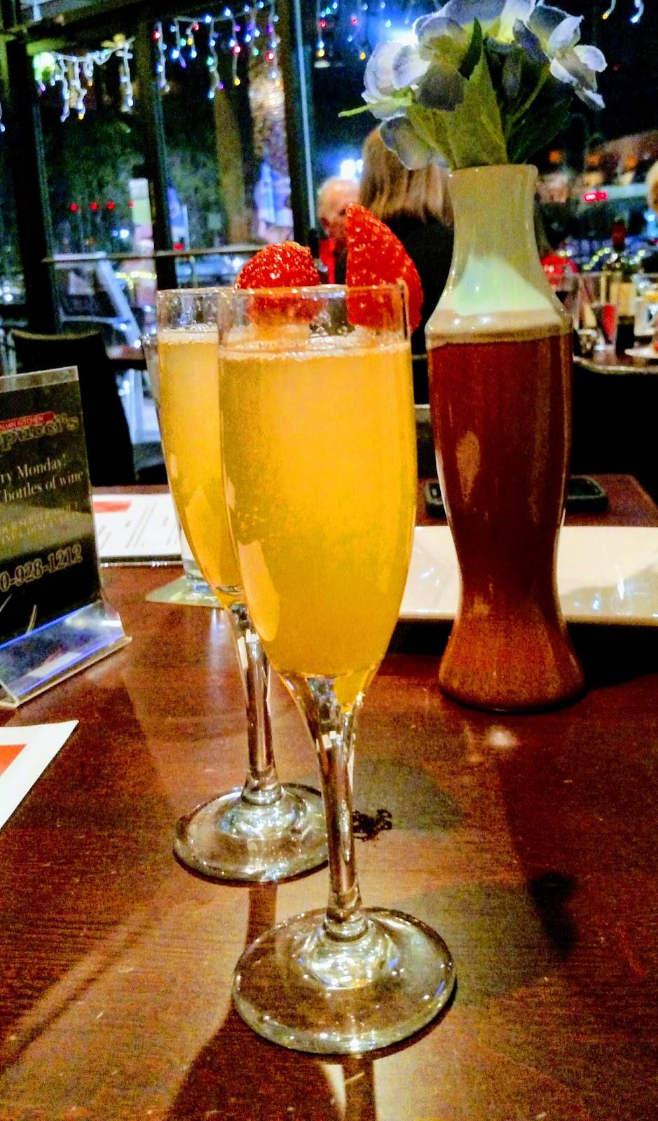 Vespuccis Pizza & Pasta | restaurant | 4805 Canton Rd #100, Marietta, GA 30066, USA | 7709281212 OR +1 770-928-1212