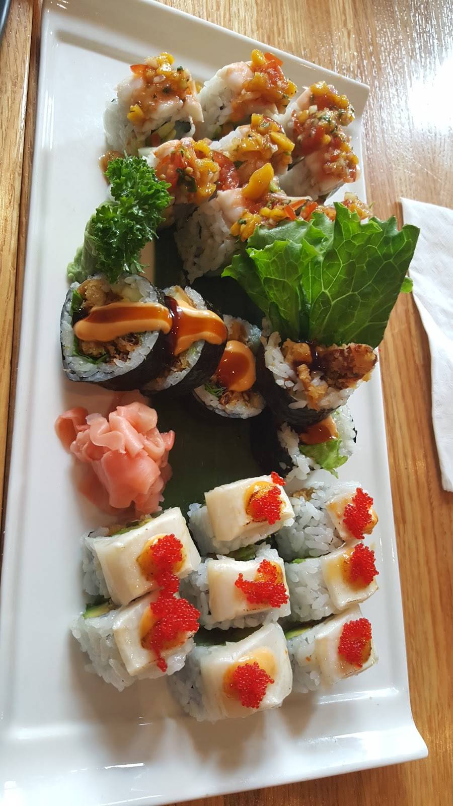 Uni Sushi | restaurant | 1752 W North Ave, Chicago, IL 60622, USA | 7732769899 OR +1 773-276-9899