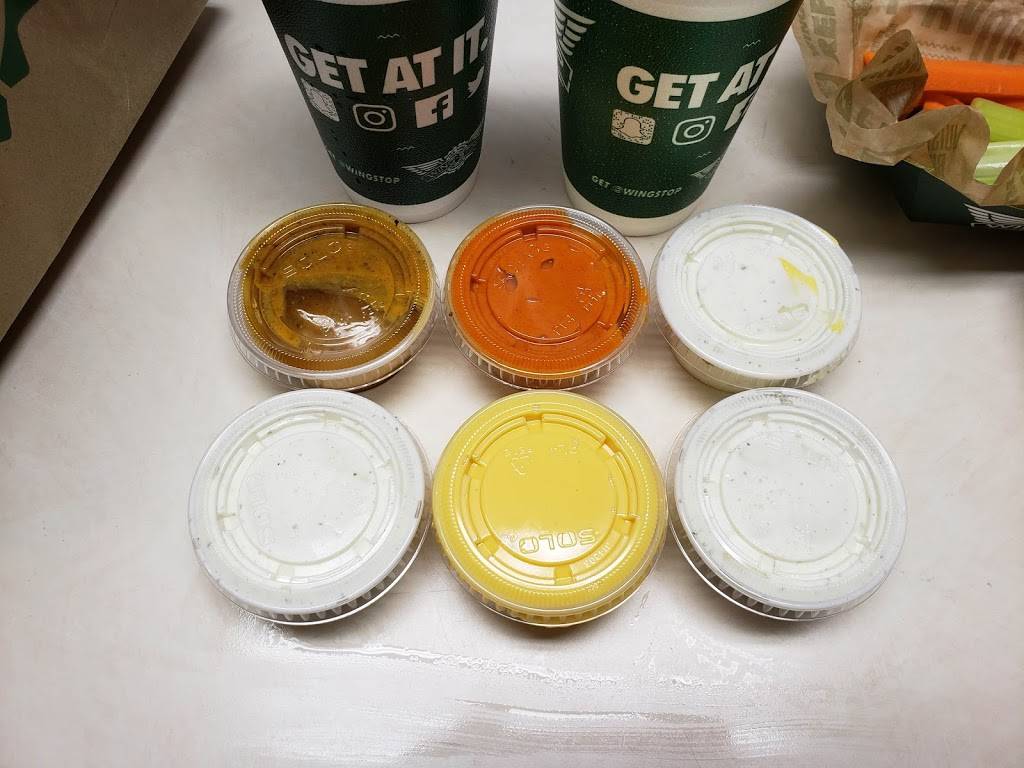 Wingstop | restaurant | 444 N Eola Rd Ste 102, Aurora, IL 60502, USA | 6308989464 OR +1 630-898-9464