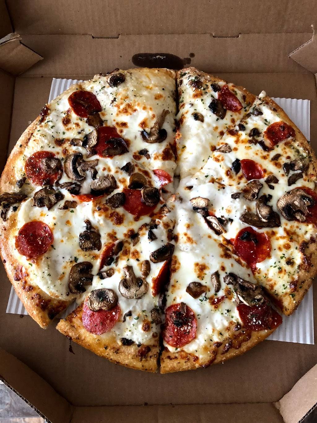 Pizza Hut | meal takeaway | 11010 Lake Grove Blvd Suite 102, Morrisville, NC 27560, USA | 9192340652 OR +1 919-234-0652