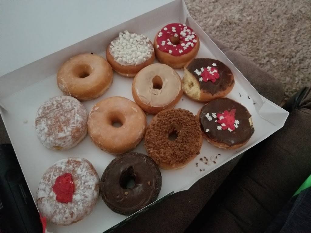 Dunkin | bakery | 540 Butler Crossing Suite 8, Butler, PA 16001, USA | 7242841177 OR +1 724-284-1177