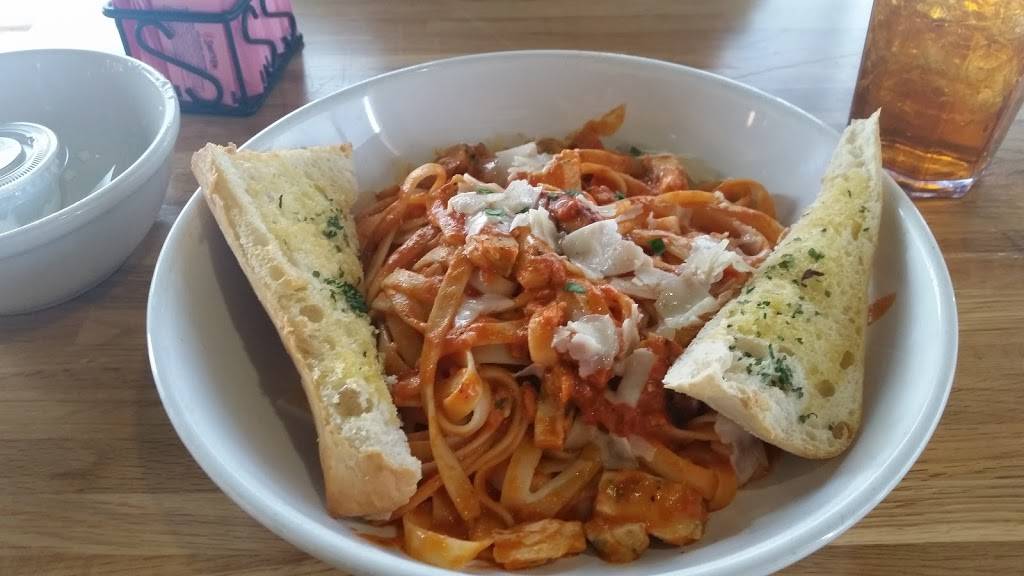 Rosatis Pizza | restaurant | 1720 Bradford Ln, Normal, IL 61761, USA | 3098884949 OR +1 309-888-4949