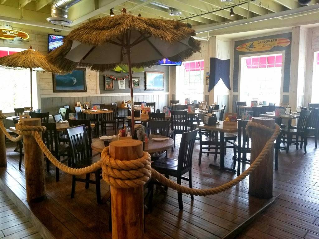 Hurricane Grill & Wings | restaurant | 829 Broadway, Newburgh, NY 12550, USA | 8455628200 OR +1 845-562-8200