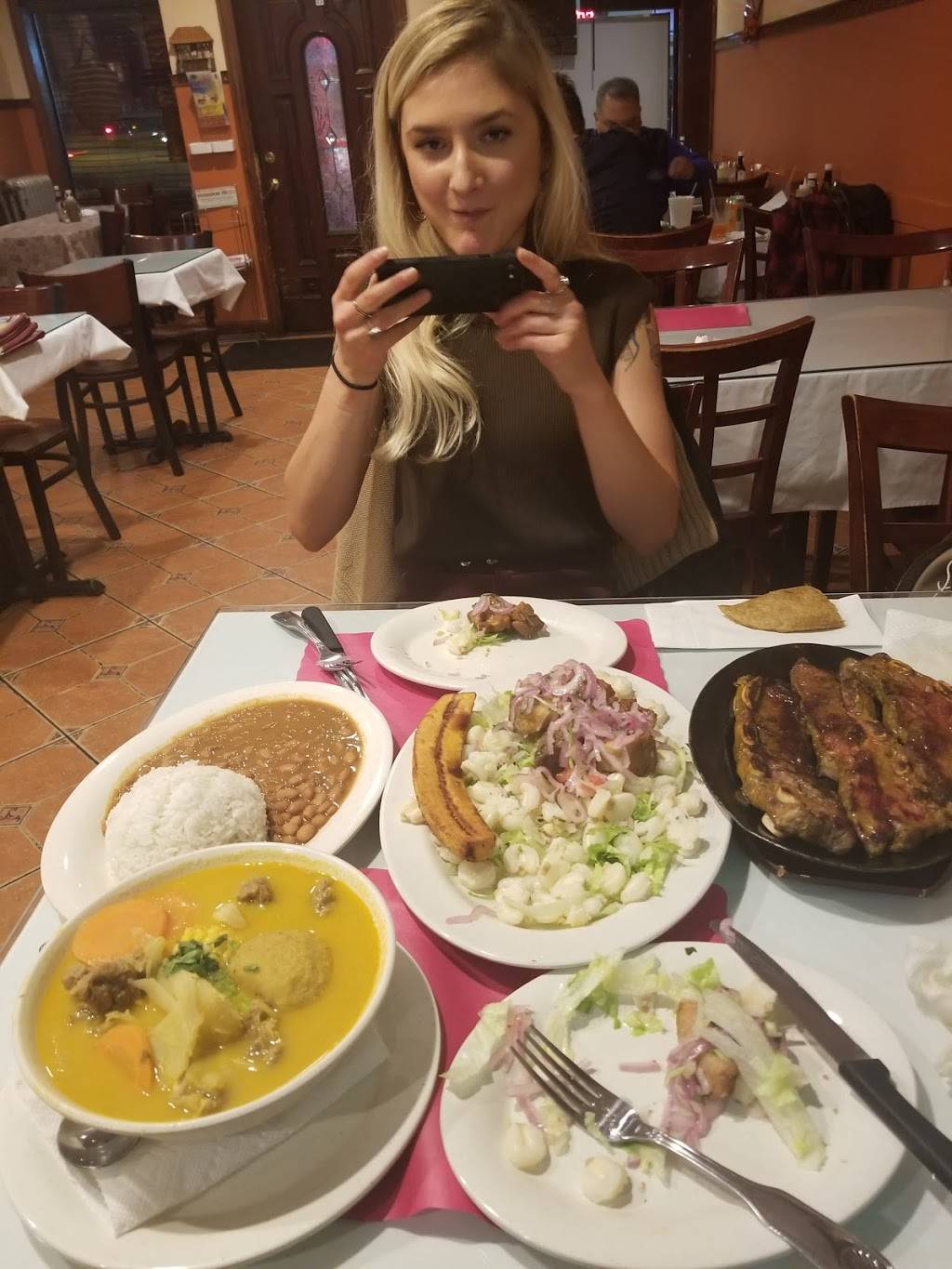 Tropical | restaurant | 62-27 Fresh Pond Rd, Middle Village, NY 11379, USA | 7188212600 OR +1 718-821-2600