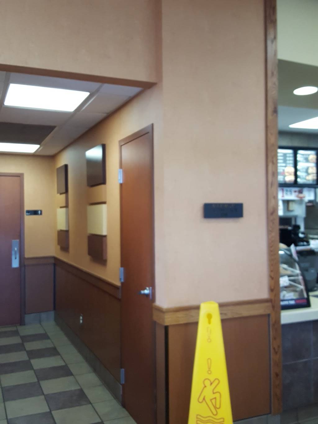 Arbys | meal takeaway | 6951 NW 83rd Terrace, Kansas City, MO 64152, USA | 8165050757 OR +1 816-505-0757