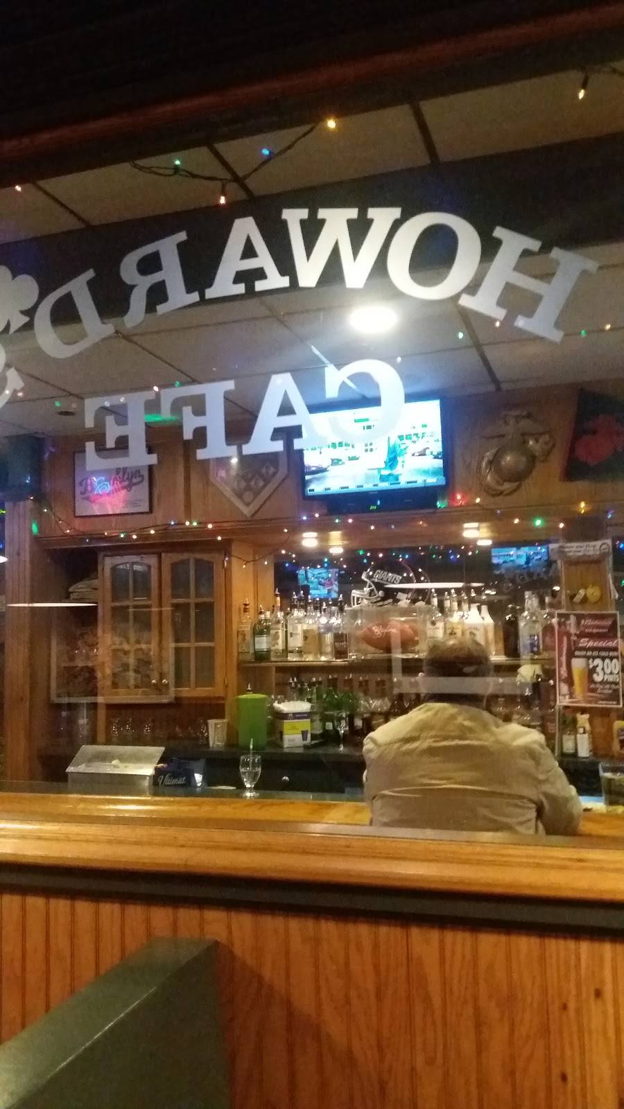 Howards Cafe | restaurant | 2254, 404 S Service Rd, Patchogue, NY 11772, USA | 6317586161 OR +1 631-758-6161