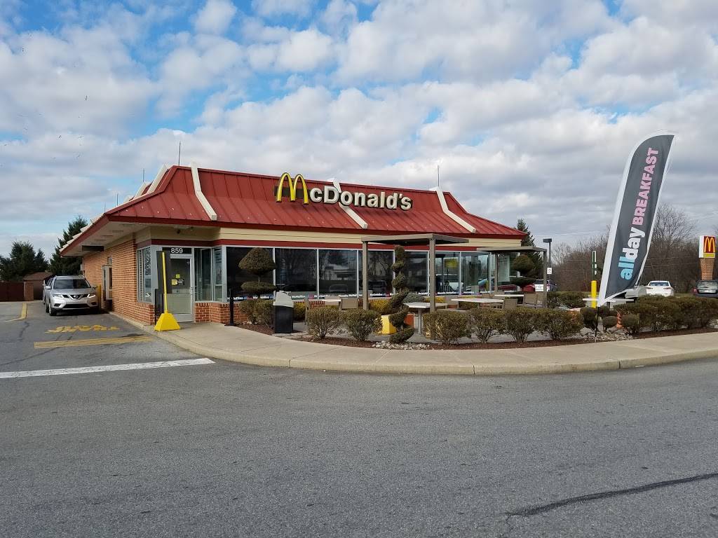 McDonalds | cafe | 859 W Baltimore Pike, West Grove, PA 19390, USA | 6103451566 OR +1 610-345-1566