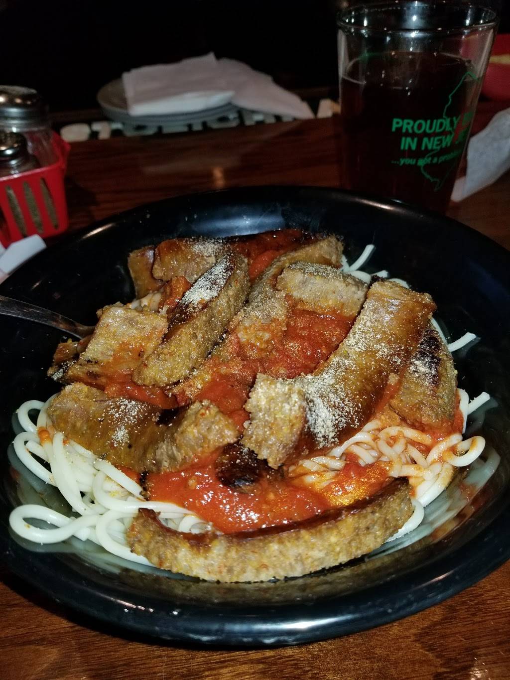 Toms Pizza Place | restaurant | 3223 Concord Rd, Aston, PA 19014, USA | 6104975775 OR +1 610-497-5775