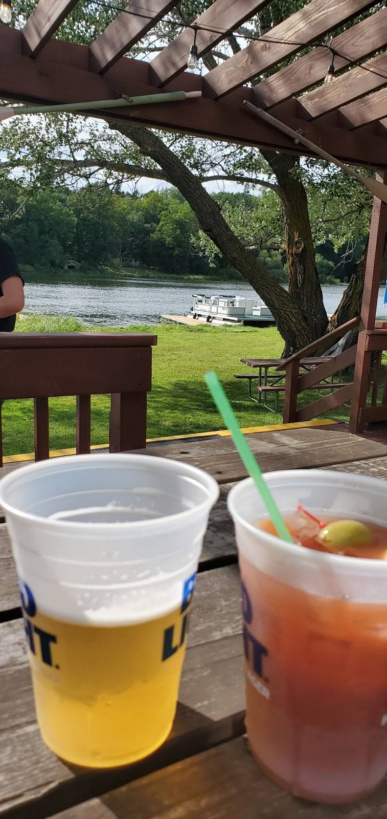 The Channel Bar & Grill | restaurant | 448 MN-6, Outing, MN 56662, USA | 2187925151 OR +1 218-792-5151