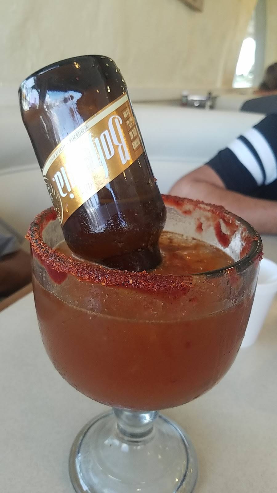 Mariscos El Perihuete | restaurant | 2383 W Lincoln Ave, Anaheim, CA 92801, USA | 7142840223 OR +1 714-284-0223