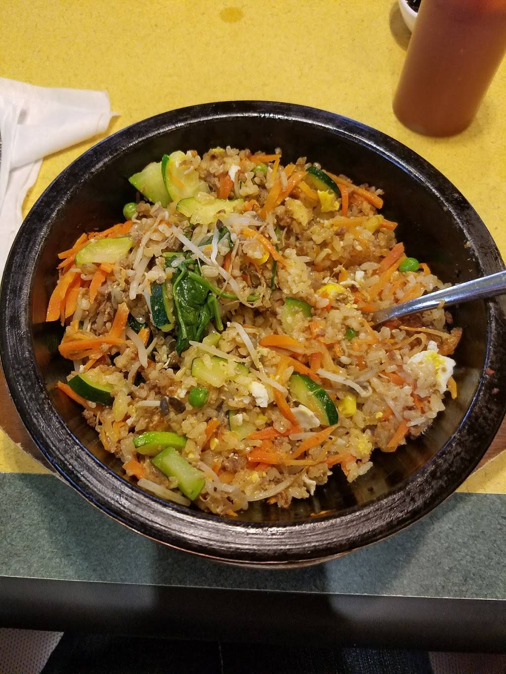 Pis Asian Cuisine | restaurant | 8262 Cross St, Brighton, MI 48116, USA | 8102208181 OR +1 810-220-8181