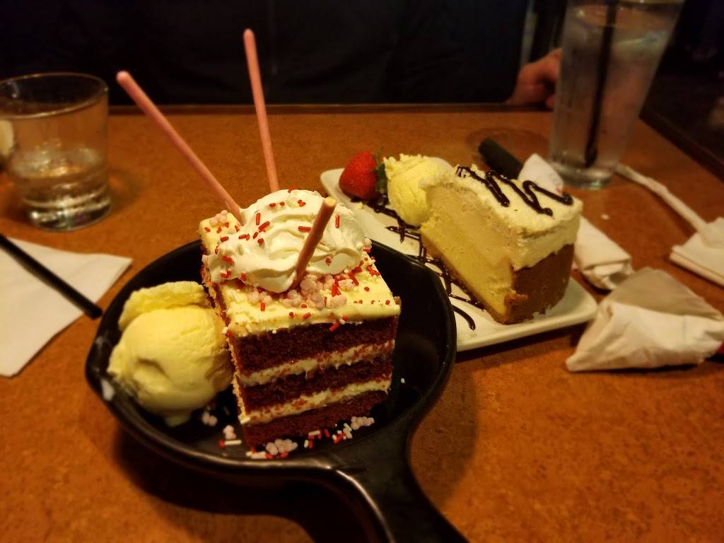 TGI Fridays | restaurant | 6800 Whitmore Lake Rd, Brighton, MI 48116, USA | 8108440541 OR +1 810-844-0541