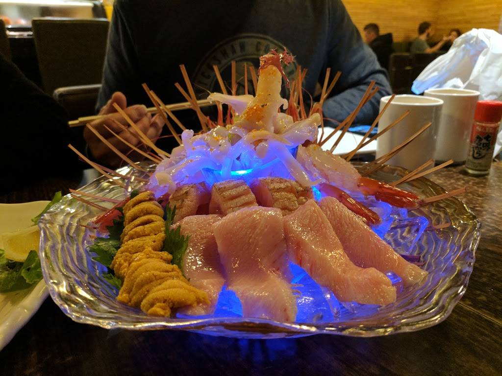 Sushi Raw | restaurant | 901 Taraval, San Francisco, CA 94116, USA | 4156818866 OR +1 415-681-8866