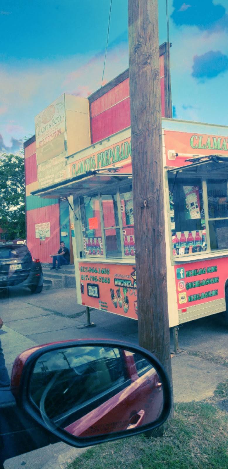 Micheladas Olmos | restaurant | 1201 S Ayers Ave, Fort Worth, TX 76105, USA | 8179641403 OR +1 817-964-1403