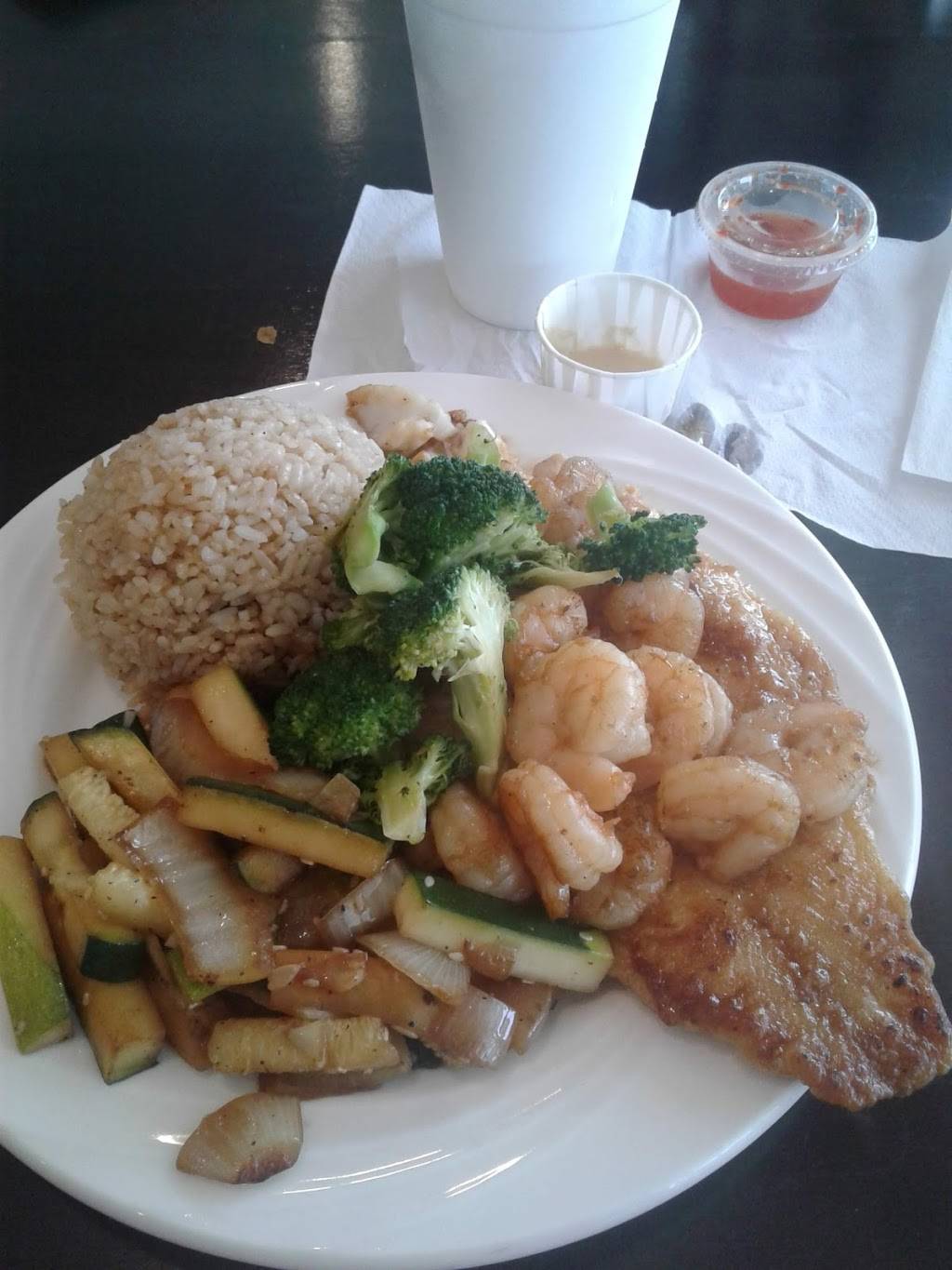 Miyabi Jr Express | restaurant | 1108 New Pointe Blvd #110, Leland, NC 28451, USA | 9107692358 OR +1 910-769-2358