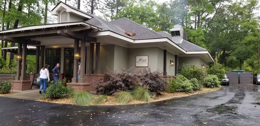 Mixx on Main | restaurant | 87 Main St, Hilton Head Island, SC 29926, USA | 8438426499 OR +1 843-842-6499