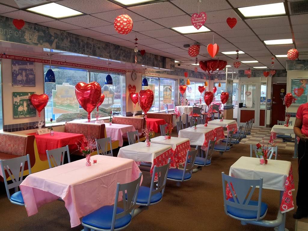 White Castle | restaurant | 540 Walt Whitman Rd, Huntington Station, NY 11747, USA | 6316733838 OR +1 631-673-3838