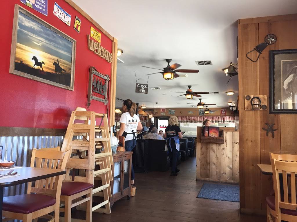 Cahoots Corner Cafe | restaurant | 110 E F St, Oakdale, CA 95361, USA | 2098480955 OR +1 209-848-0955