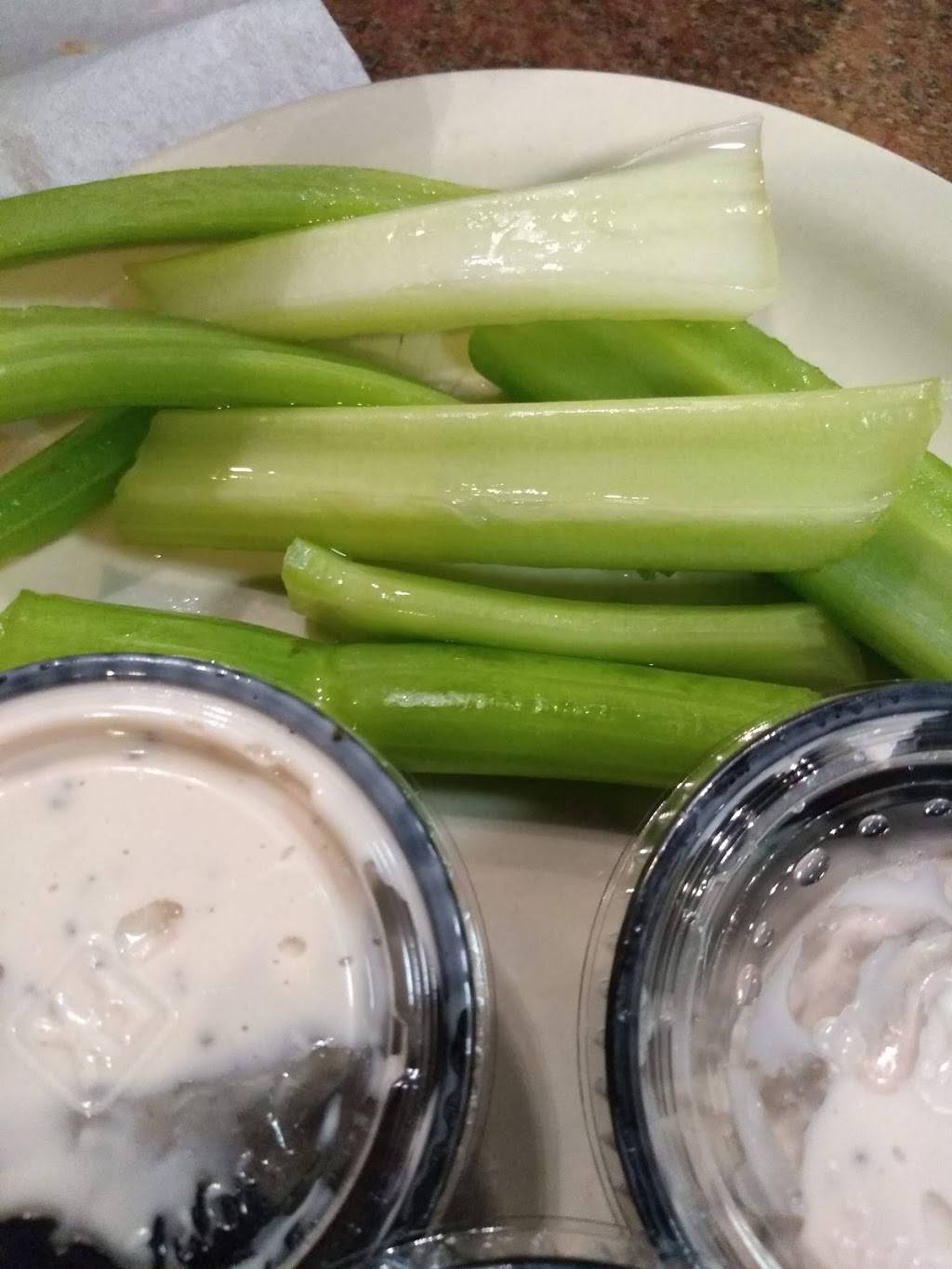 Buffalo Wings & Rings | restaurant | 3230 John A Williams Blvd, Bedford, IN 47421, USA | 8122792833 OR +1 812-279-2833