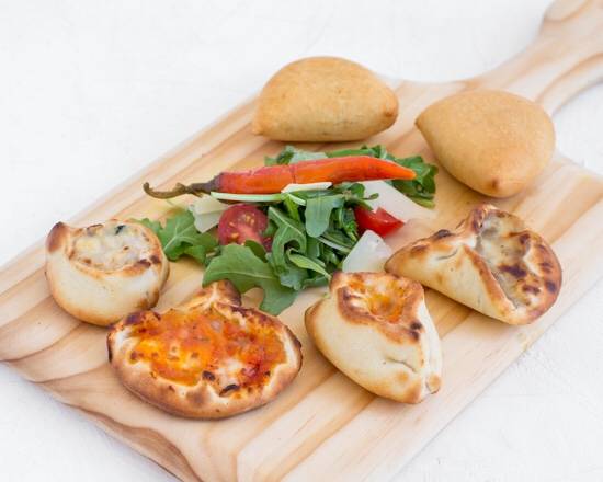 ITA Italian Street Food | restaurant | 25 Pier Ave, Hermosa Beach, CA 90254, USA | 4243831422 OR +1 424-383-1422