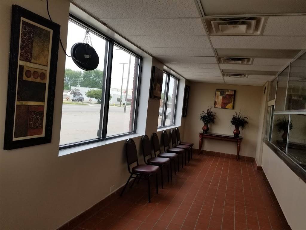 Gina’s Soulfood | restaurant | 18000 E 9 Mile Rd, Eastpointe, MI 48021, USA | 5868597252 OR +1 586-859-7252