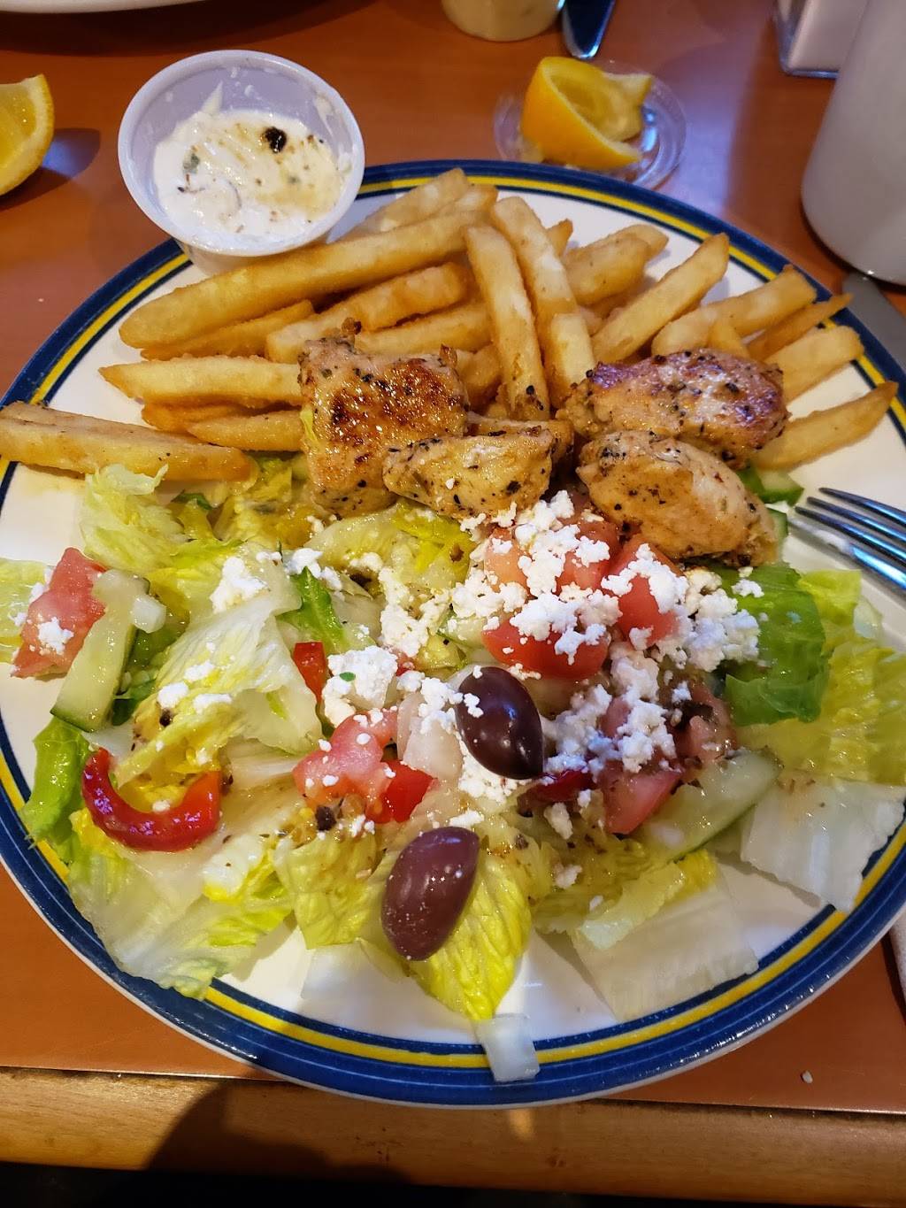 R Corner Diner | restaurant | 2386 Haines Rd, Mississauga, ON L4Y 1Y6, Canada | 9052680787 OR +1 905-268-0787