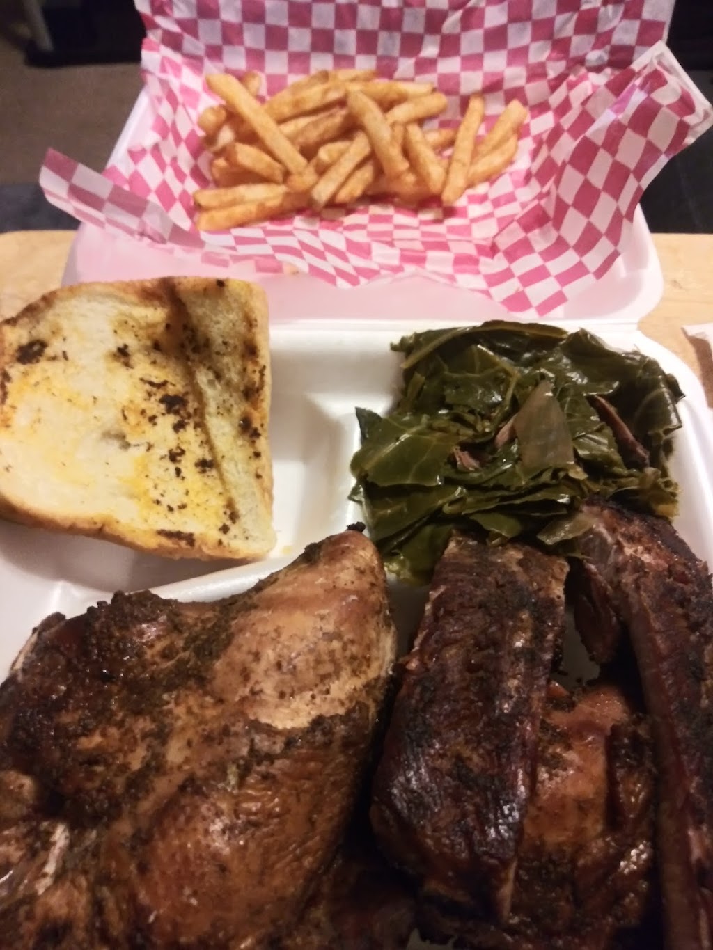 Hog Pen BBQ | restaurant | 1265 Sutton St, Conway, AR 72032, USA | 5013275177 OR +1 501-327-5177